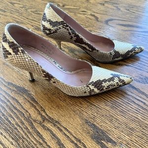 Coach snakeskin pumps with kitten heel